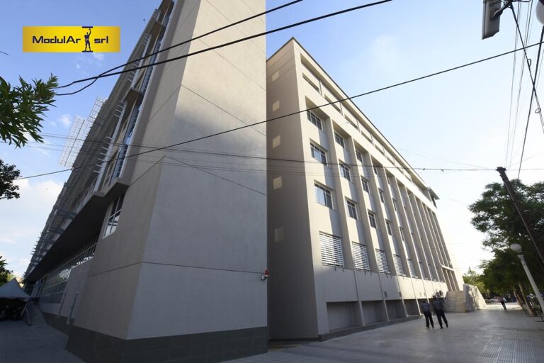 Fachadas del Palacio de Tribunales — Final Día, foto 19