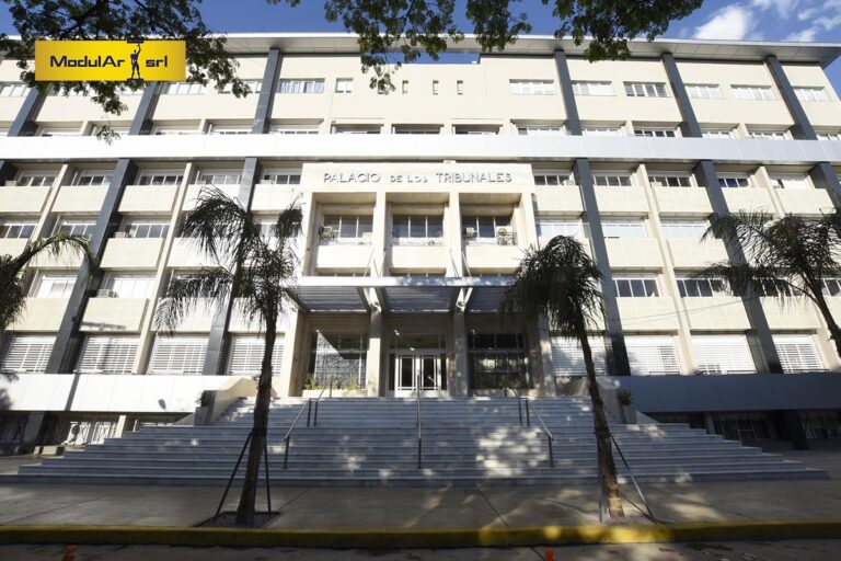 Fachadas del Palacio de Tribunales — Final Día, foto 2