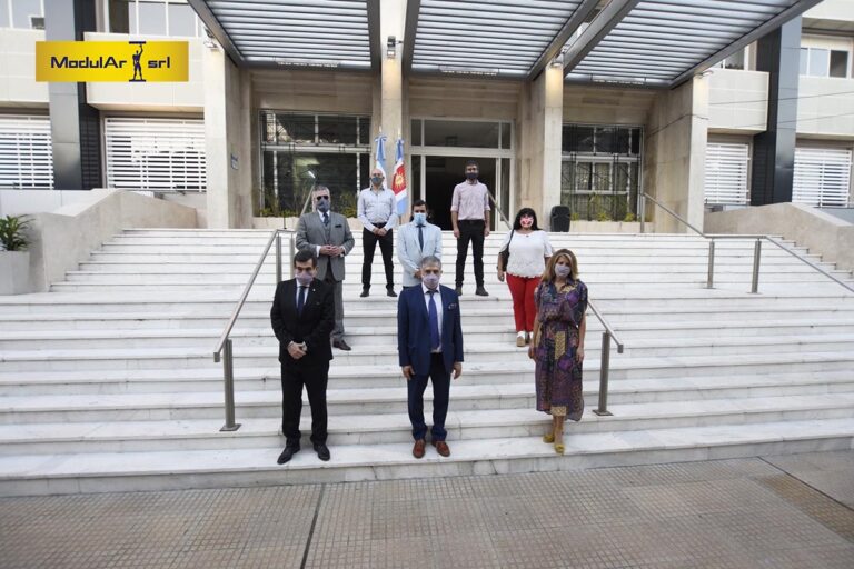 Fachadas del Palacio de Tribunales — Final Día, foto 35