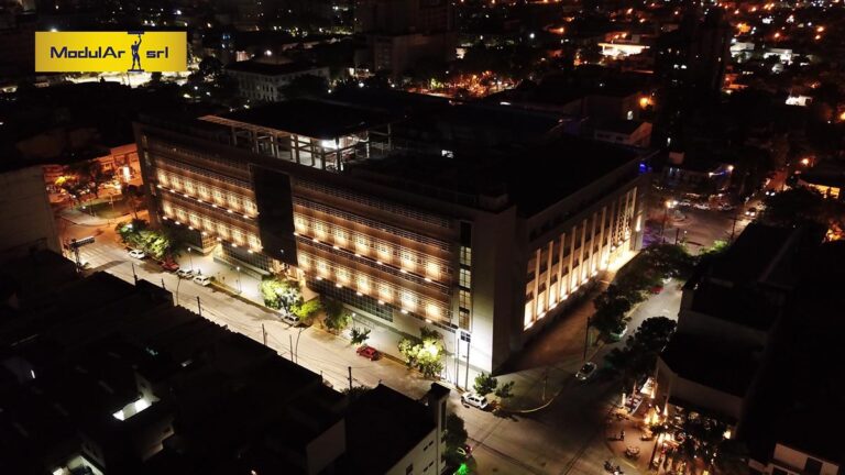 Fachadas del Palacio de Tribunales — Final Noche, foto 9