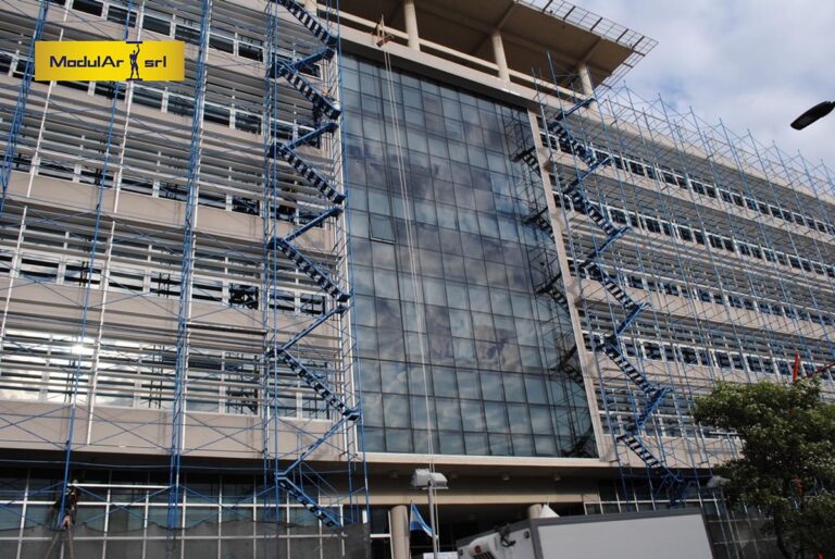 Fachadas del Palacio de Tribunales — Construcción, foto 1