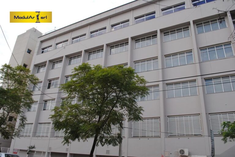 Fachadas del Palacio de Tribunales — Construcción, foto 4